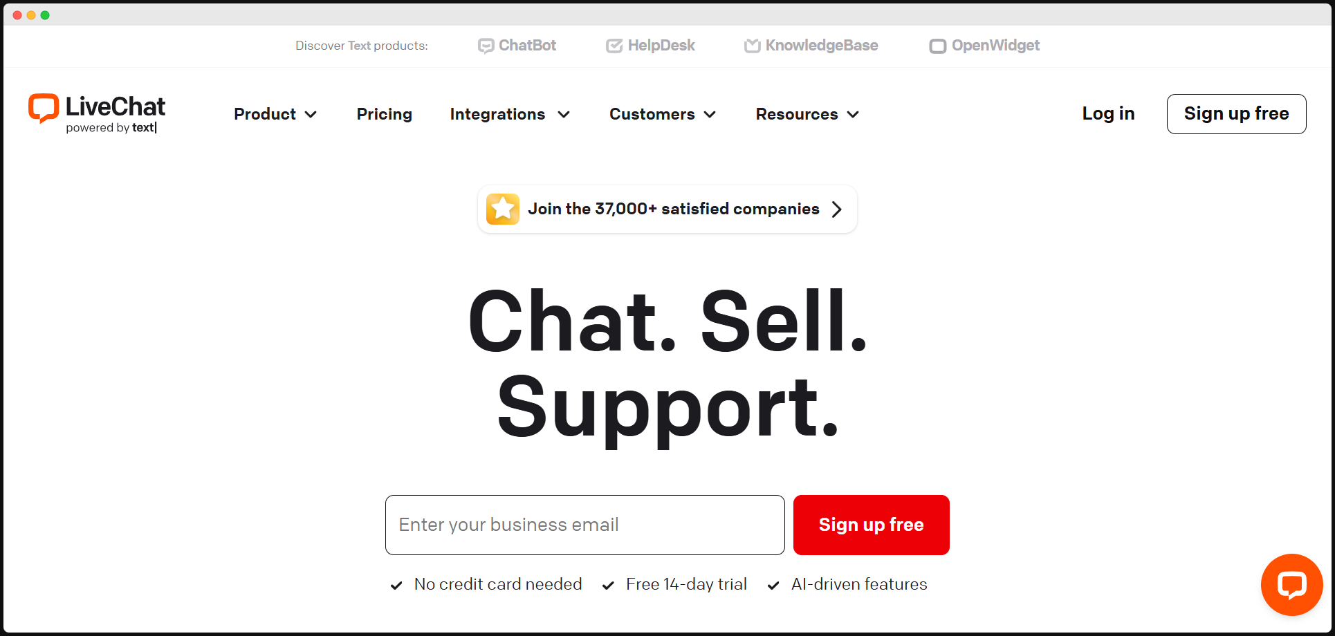 Resolve customer queries quickly with LiveChat